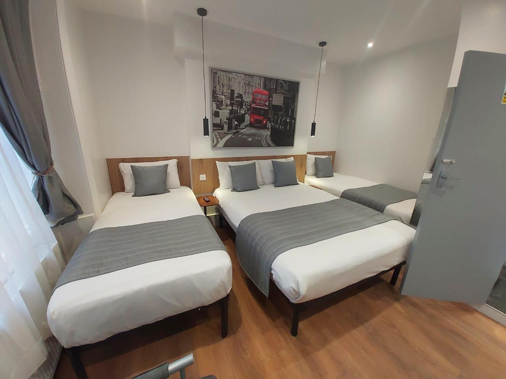 Falcon Hotel Лондон Екстер'єр фото